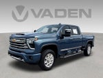 2025 Silverado 2500HD Thumbnail 3