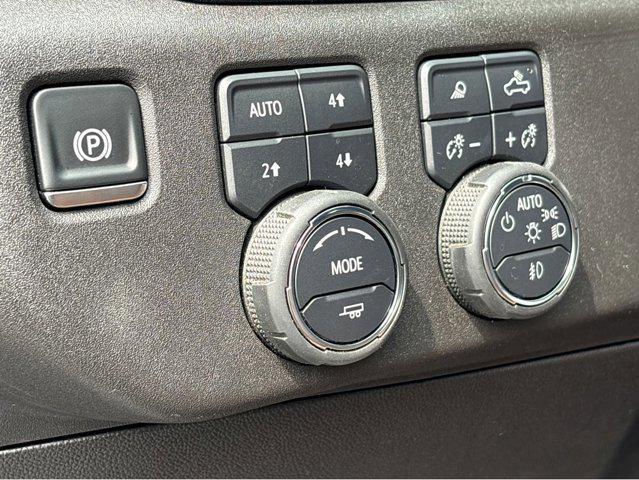 2025 Chevrolet Silverado Hd - $74,865