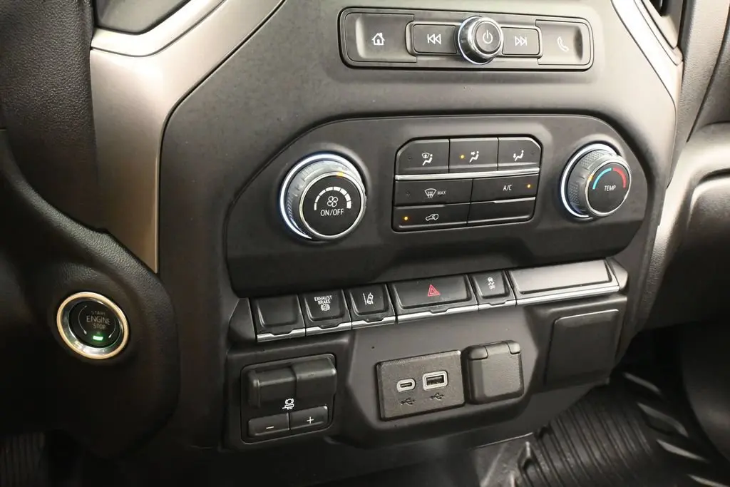 2026 Chevrolet Silverado Hd - $61,767
