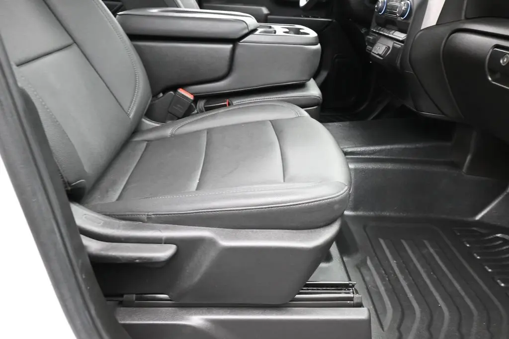 2026 Chevrolet Silverado Hd - $61,767
