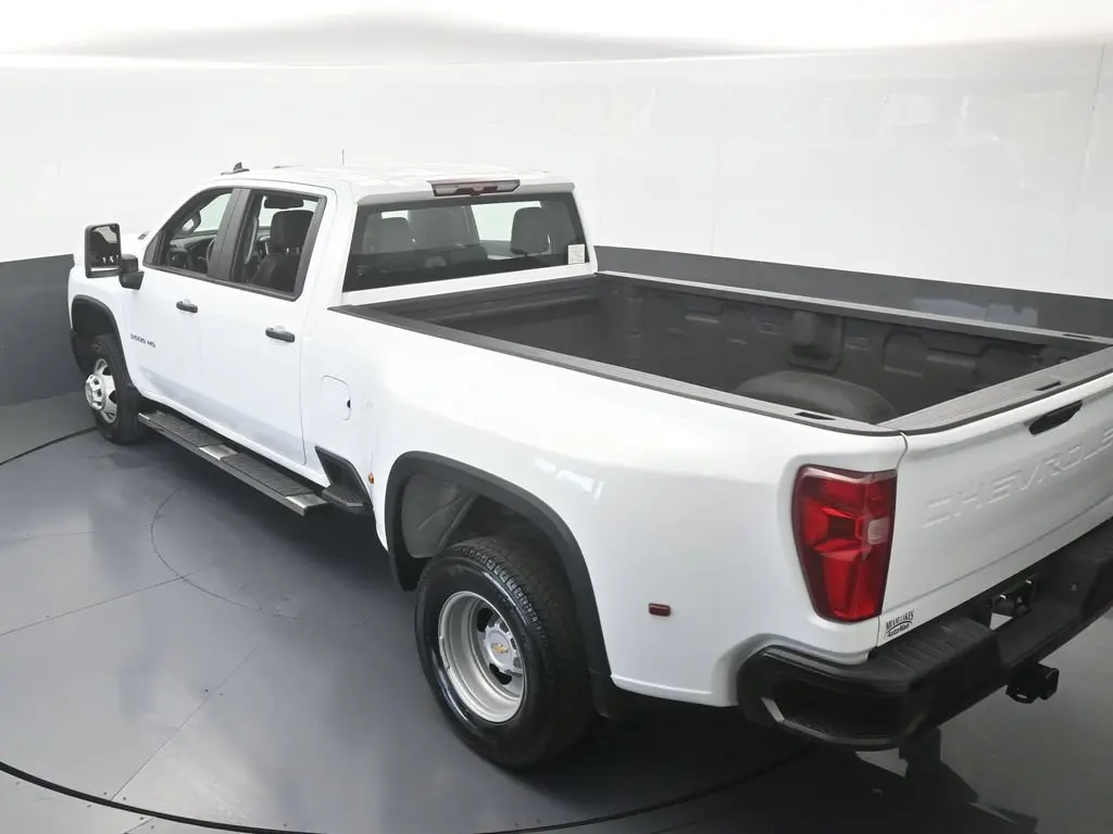 2026 Chevrolet Silverado Hd - $61,767