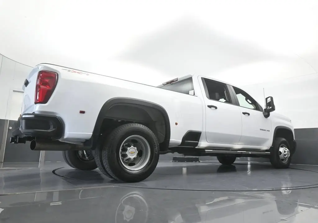 2026 Chevrolet Silverado Hd - $61,767