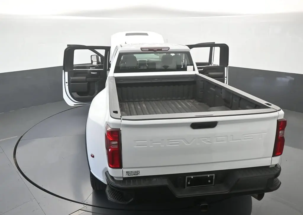 2026 Chevrolet Silverado Hd - $61,767