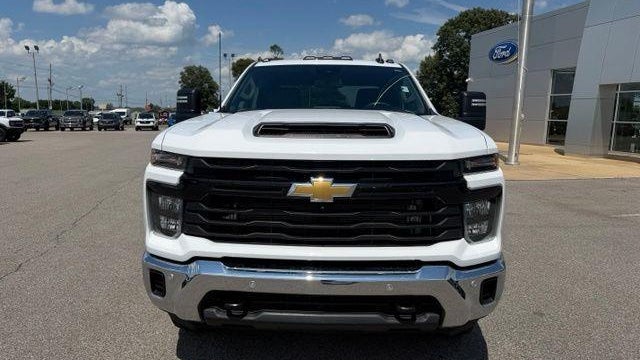 2025 Chevrolet Silverado 3500HD Work Truck