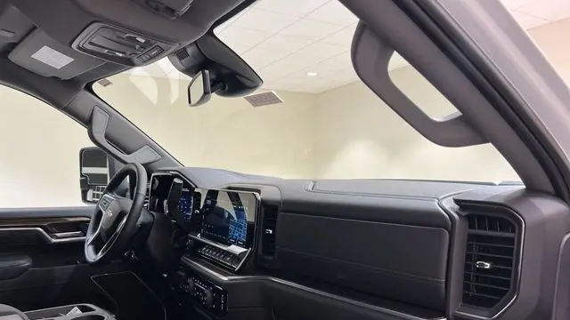 2025 Chevrolet Silverado 3500HD LT