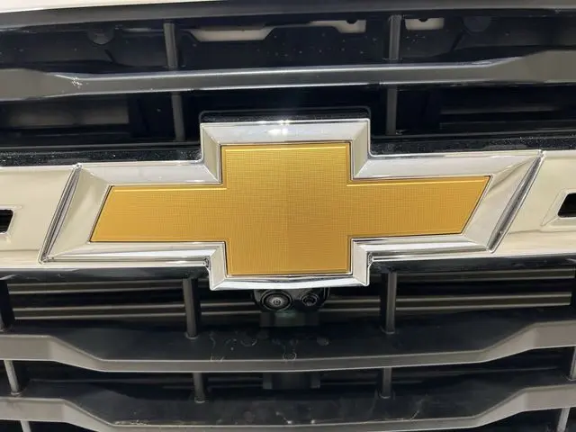 2025 Chevrolet Silverado Hd - $73,015
