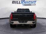 2025 Silverado 3500HD Thumbnail 3