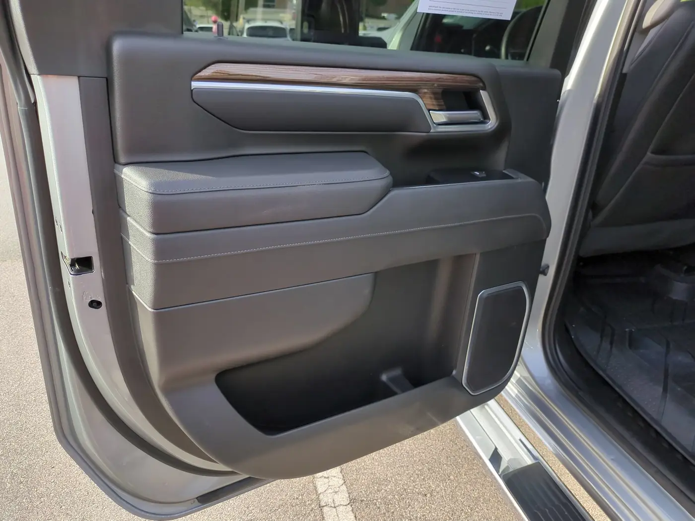 2026 Chevrolet Silverado Hd - $67,592