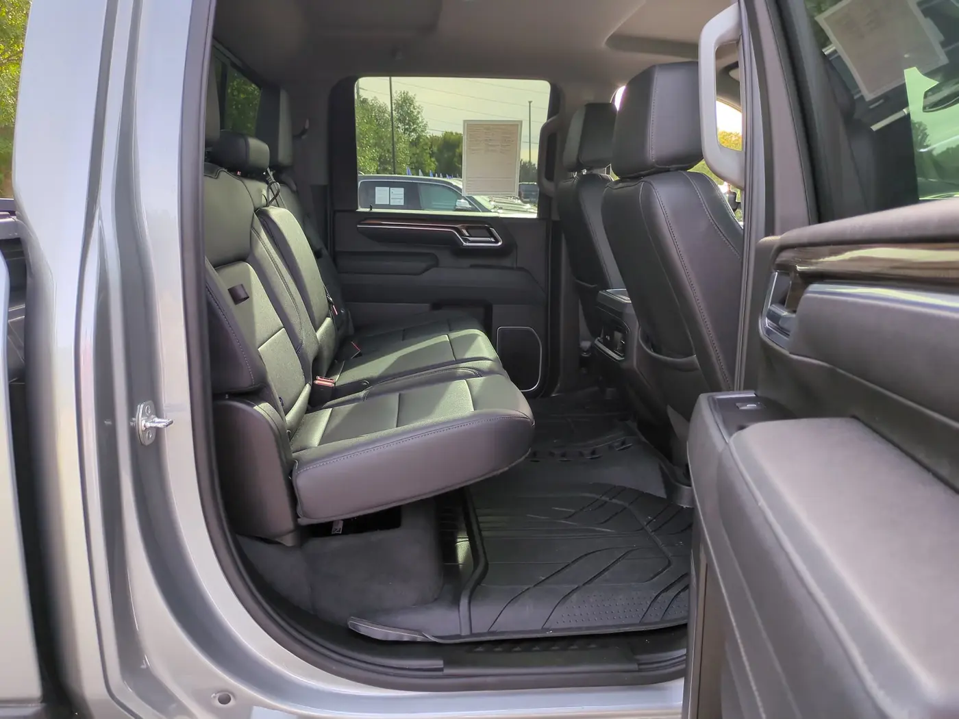 2026 Chevrolet Silverado Hd - $67,592