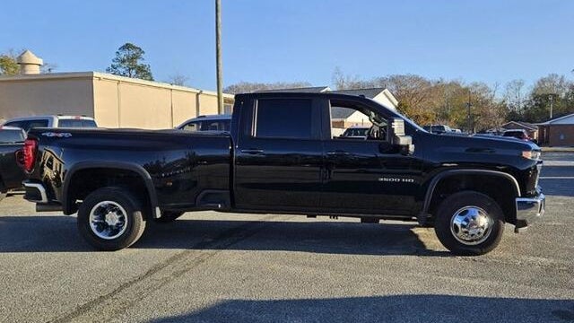 2025 Chevrolet Silverado 3500HD LT