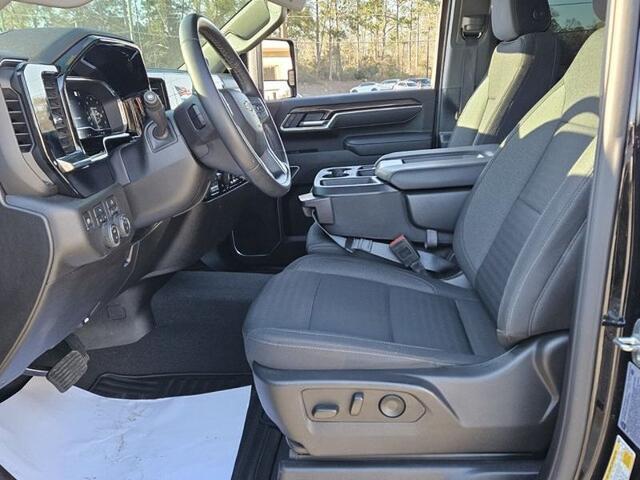 2025 Chevrolet Silverado Hd - $61,995