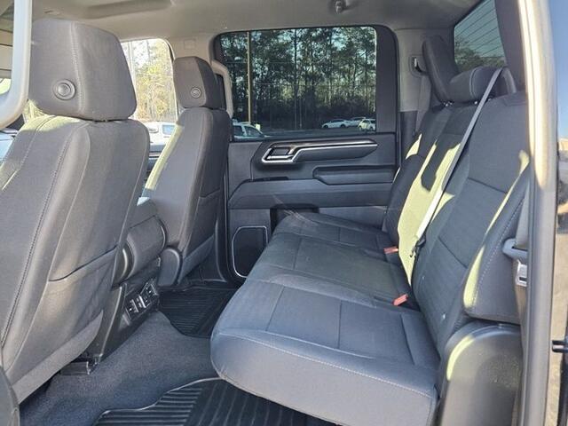 2025 Chevrolet Silverado Hd - $61,995