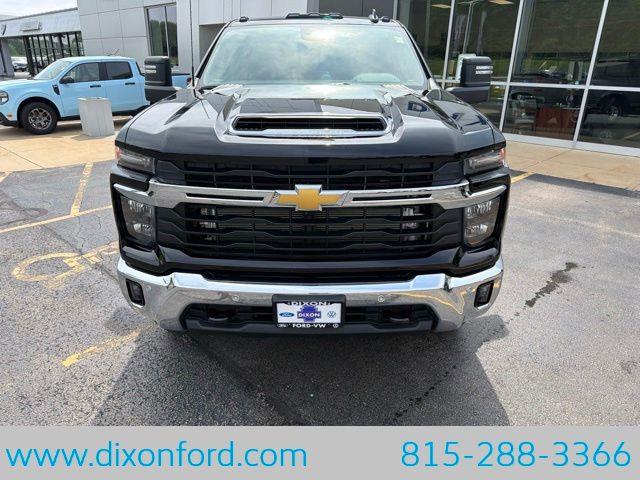 2026 Chevrolet Silverado Hd - $67,458