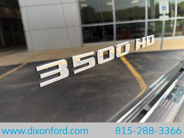 2026 Chevrolet Silverado Hd - $67,458