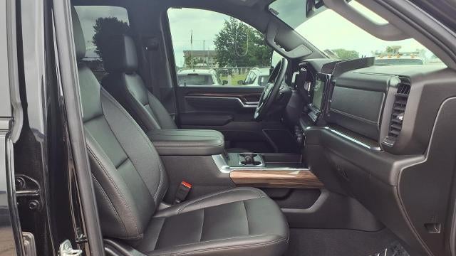 2025 Chevrolet Silverado 3500HD LT