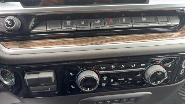 2025 Chevrolet Silverado 3500HD LT