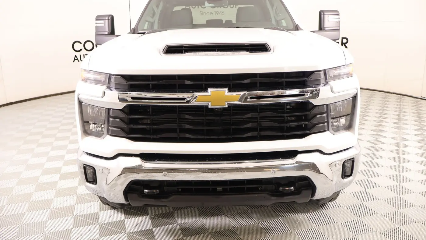 2025 Chevrolet Silverado 3500HD LT