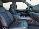 2025 Silverado 3500HD Thumbnail 15