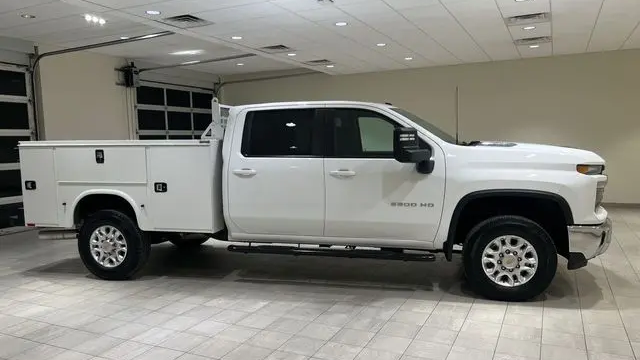 2025 Chevrolet Silverado 3500HD LT