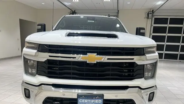 2025 Chevrolet Silverado 3500HD LT
