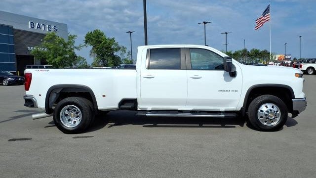 2025 Chevrolet Silverado 3500HD LT