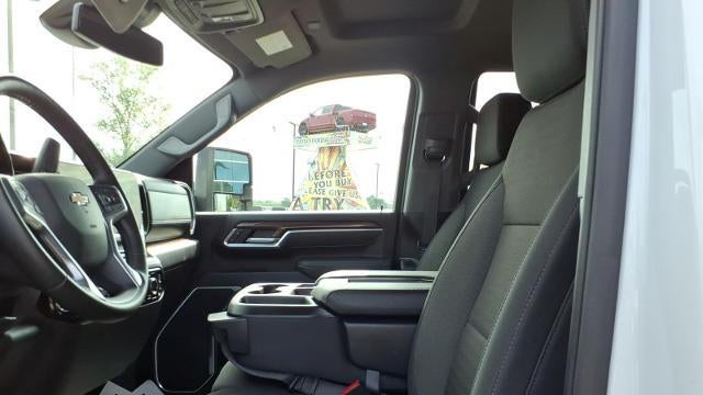 2025 Chevrolet Silverado 3500HD LT