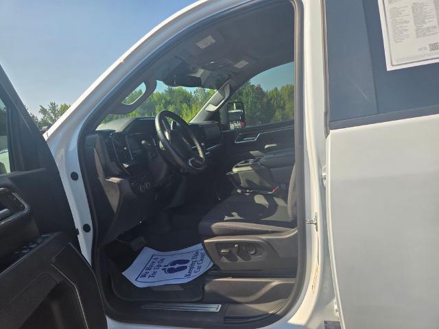 2025 Chevrolet Silverado Hd - $62,986