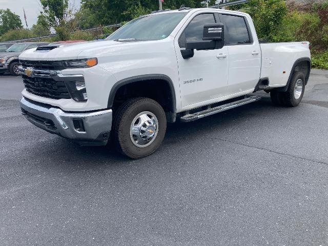 2026 Chevrolet Silverado Hd - $69,715