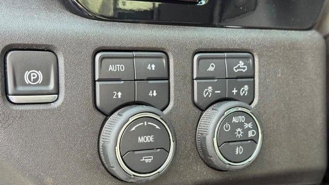 2025 Chevrolet Silverado 3500HD LTZ