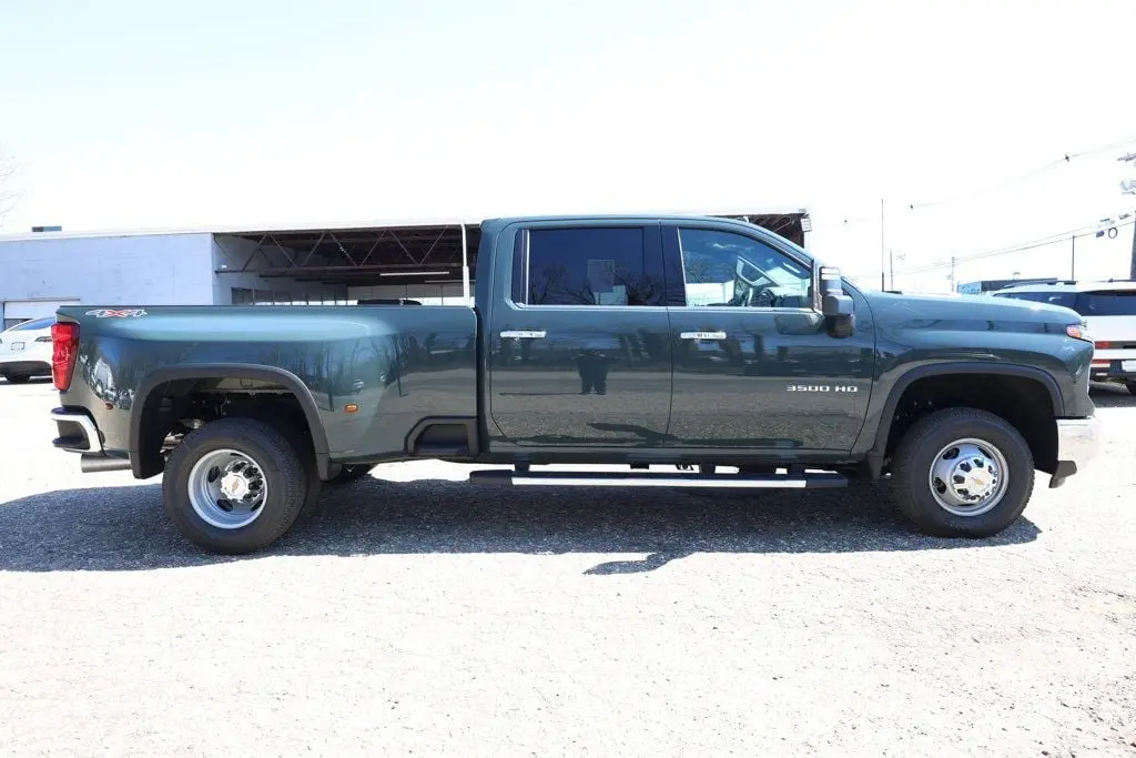 2026 Chevrolet Silverado Hd - $73,995