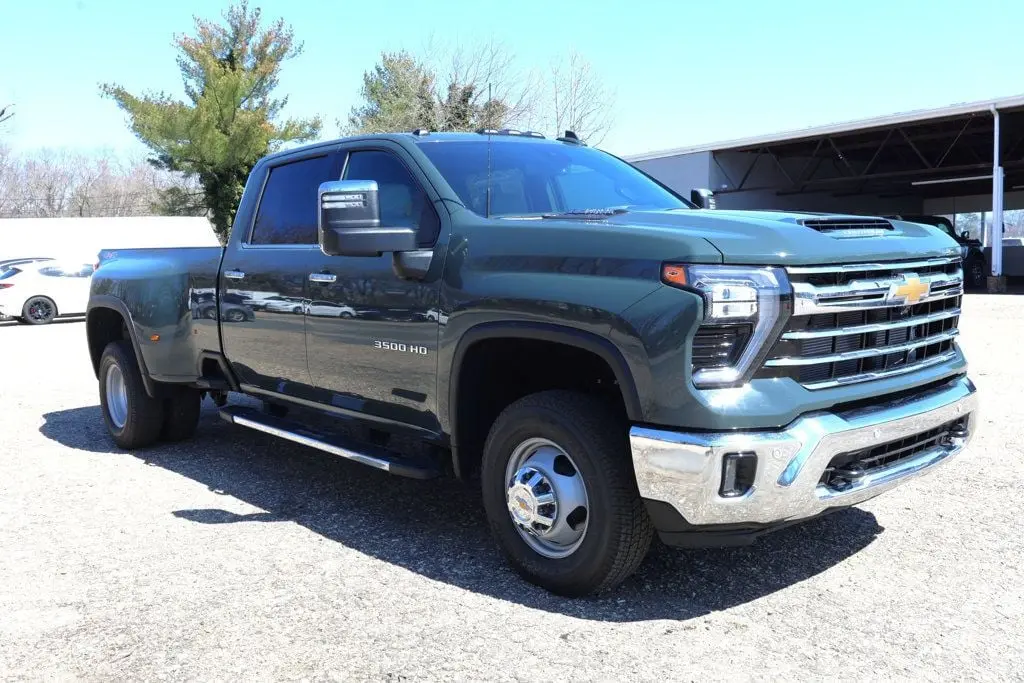2026 Chevrolet Silverado Hd - $73,995