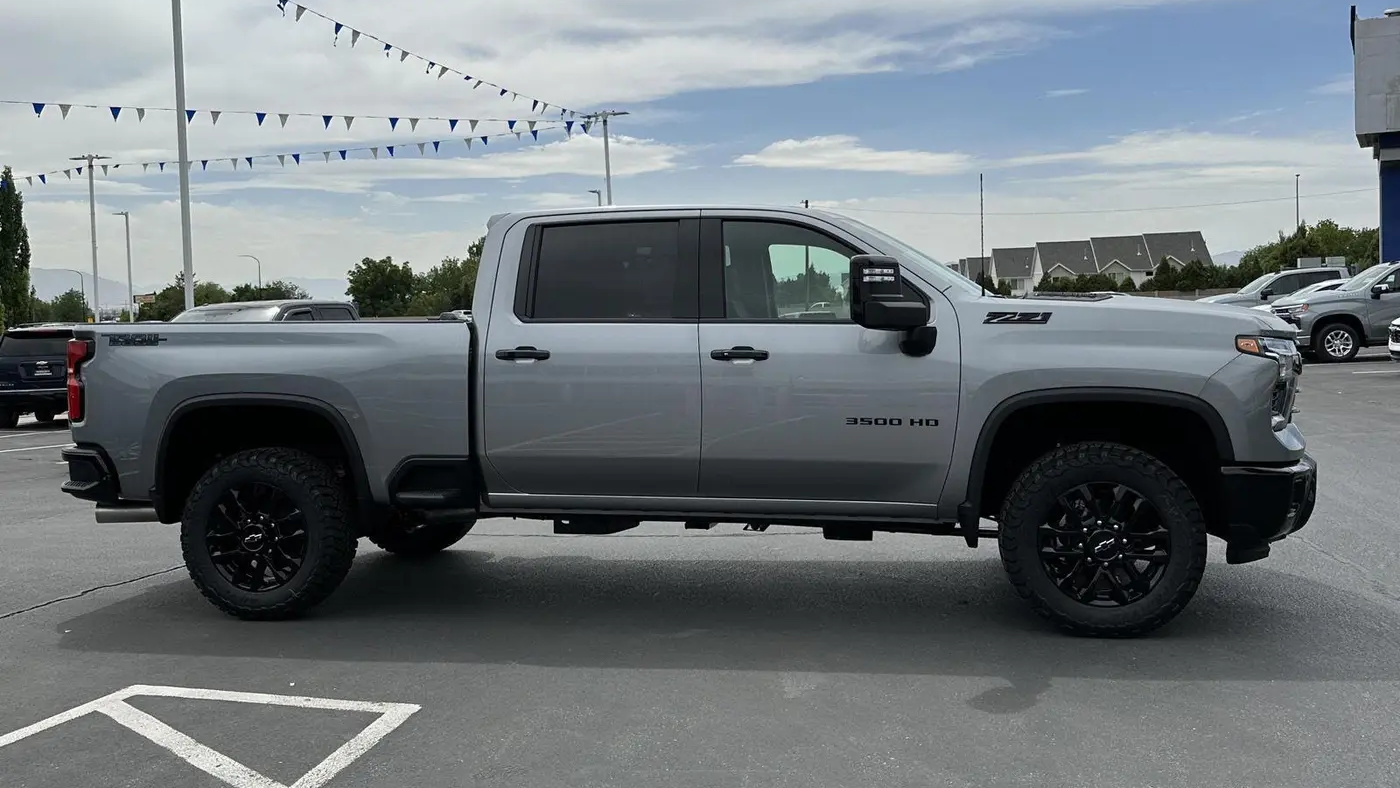 2026 Chevrolet Silverado 3500HD LTZ