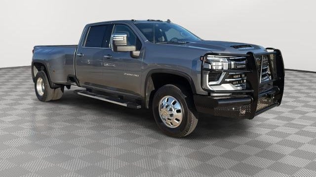 2025 Chevrolet Silverado 3500HD LTZ