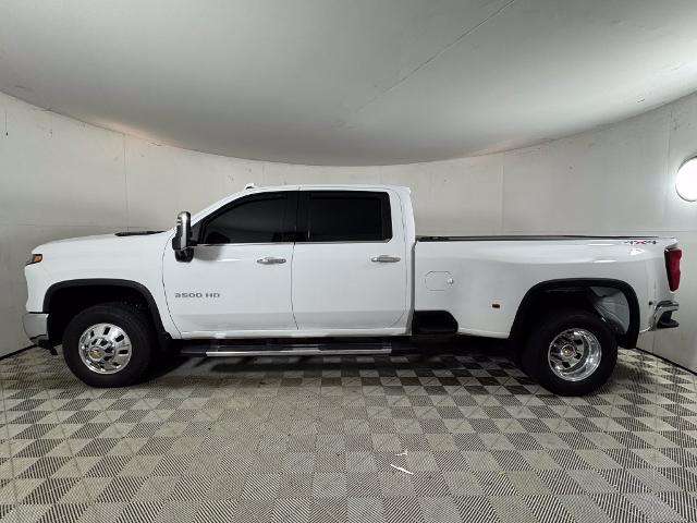 2025 Chevrolet Silverado Hd - $67,900