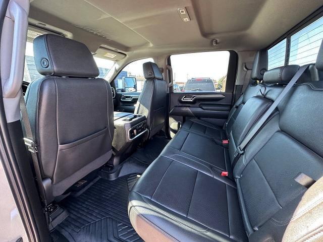 2025 Chevrolet Silverado Hd - $68,900
