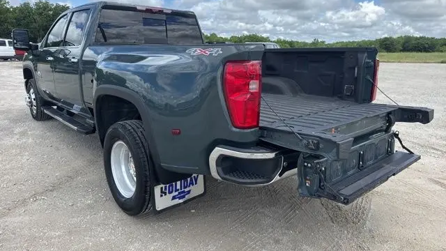 2025 Chevrolet Silverado 3500HD LTZ