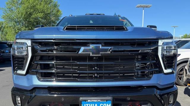 2025 Chevrolet Silverado 3500HD LTZ