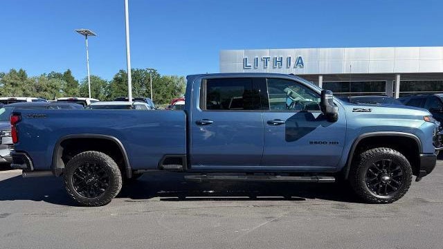 2025 Chevrolet Silverado 3500HD LTZ