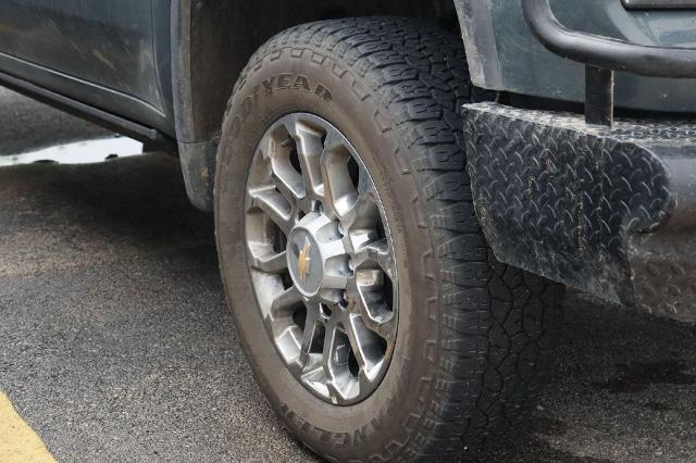 2026 Chevrolet Silverado Hd - $75,124