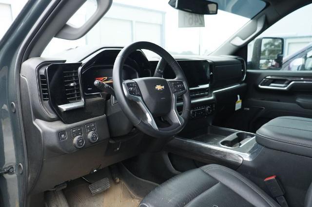 2026 Chevrolet Silverado Hd - $75,124