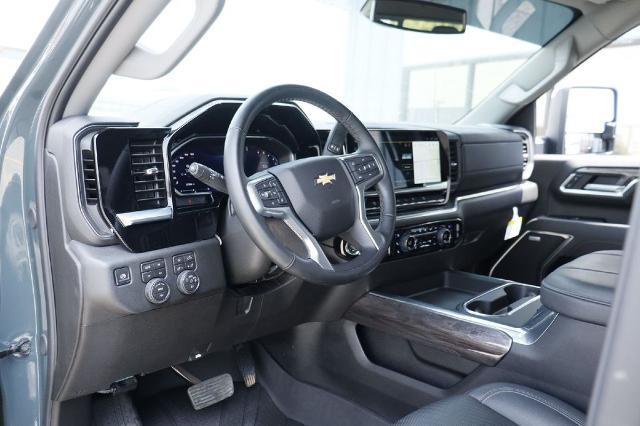 2026 Chevrolet Silverado Hd - $70,995