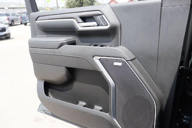 2026 Chevrolet Silverado Hd - $70,995
