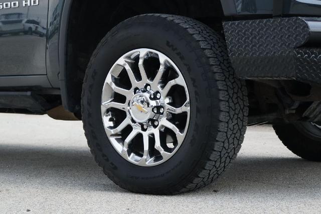 2026 Chevrolet Silverado Hd - $70,995