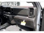 2025 Silverado 3500HD Thumbnail 17