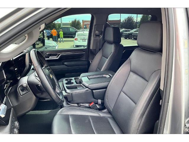 2025 Chevrolet Silverado Hd - $69,488