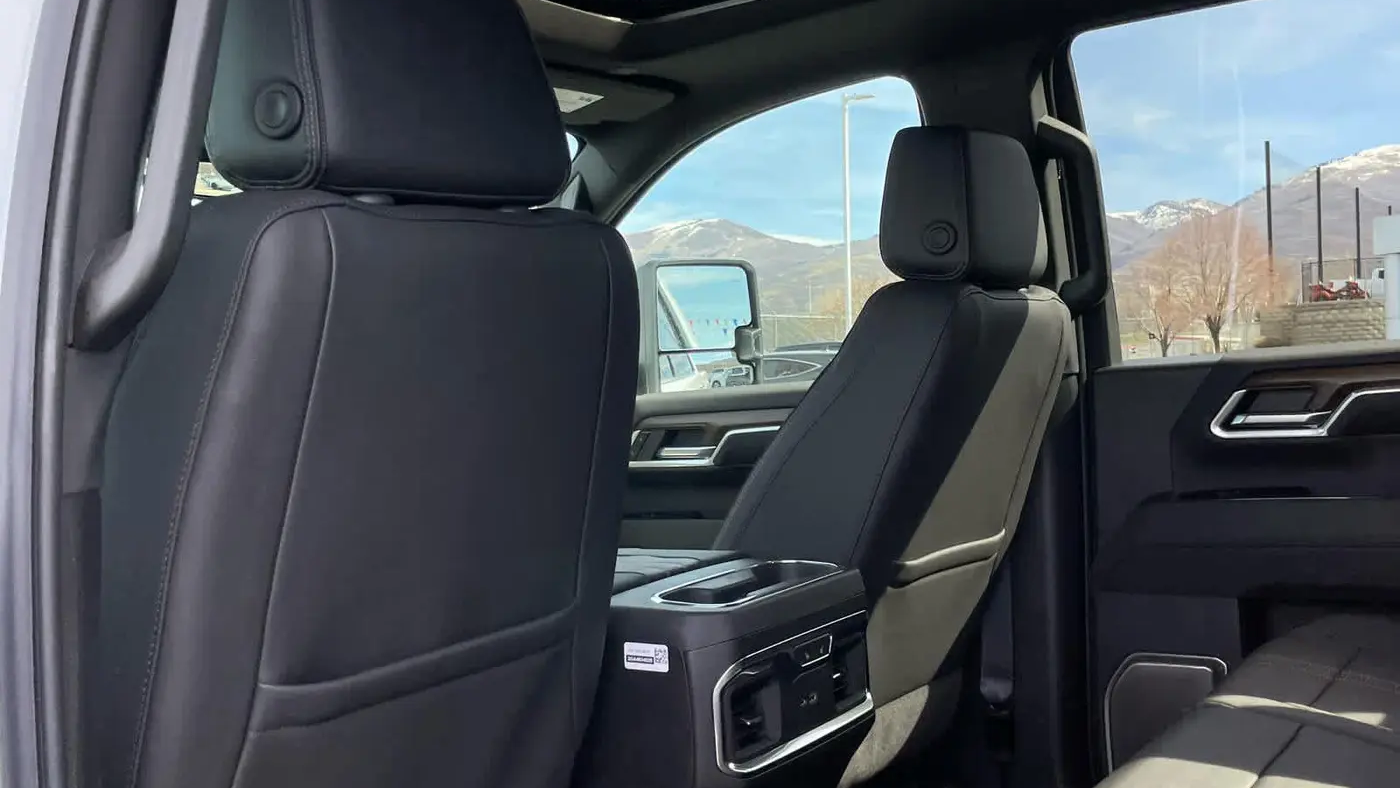 2026 Chevrolet Silverado 3500HD High Country