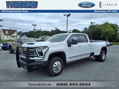 2025 Chevrolet Silverado 3500HD 4X4 High Country 4DR Crew Cab SB SRW