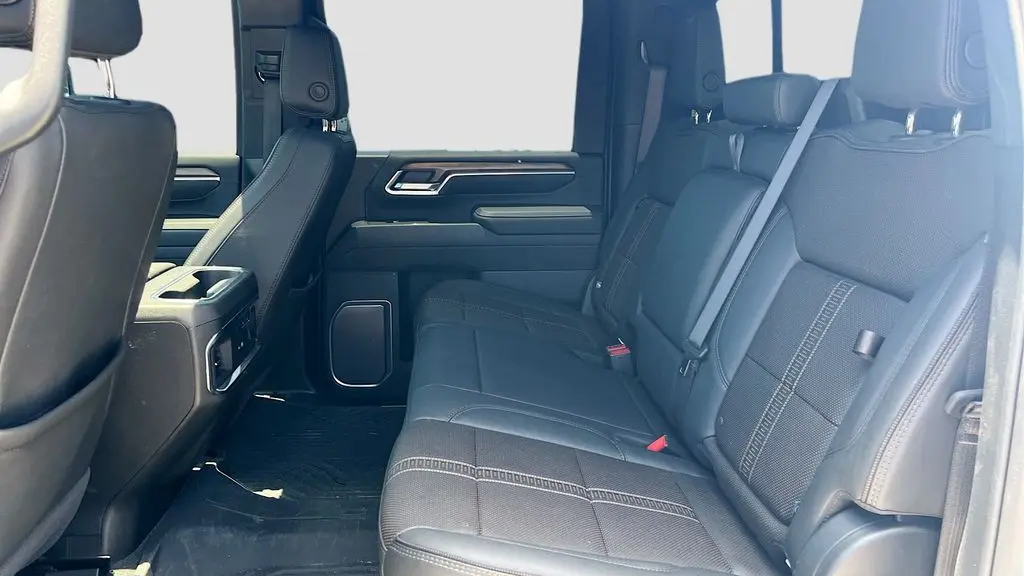 2025 Chevrolet Silverado 3500HD High Country