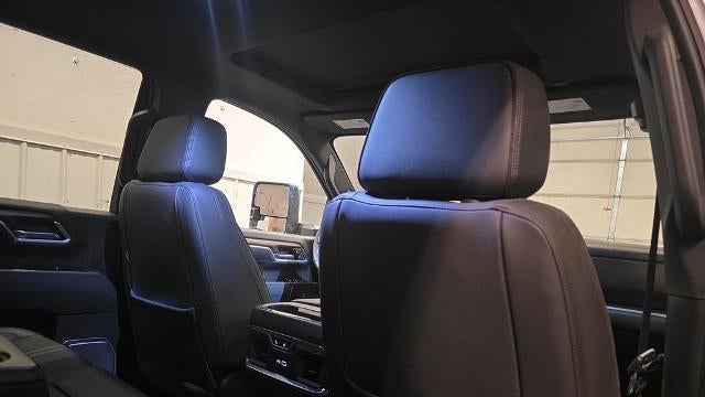 2025 Chevrolet Silverado 3500HD High Country