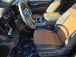 2025 Silverado 3500HD Thumbnail 11
